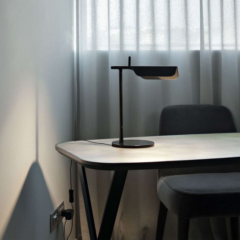 Flos Lampada da tavolo Tab T nero 1 Longho Design Palermo