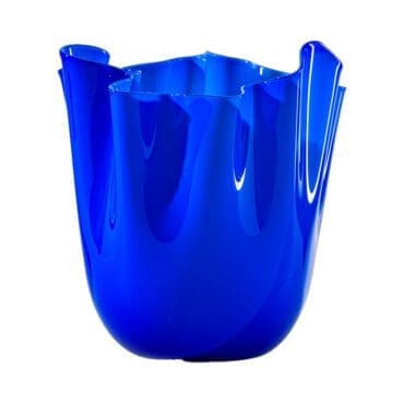 VENINI VASO A FAZZOLETTO IN VETRO INCAMICIATO, VENINI, ANNI '70, verde con... | Meeting Art