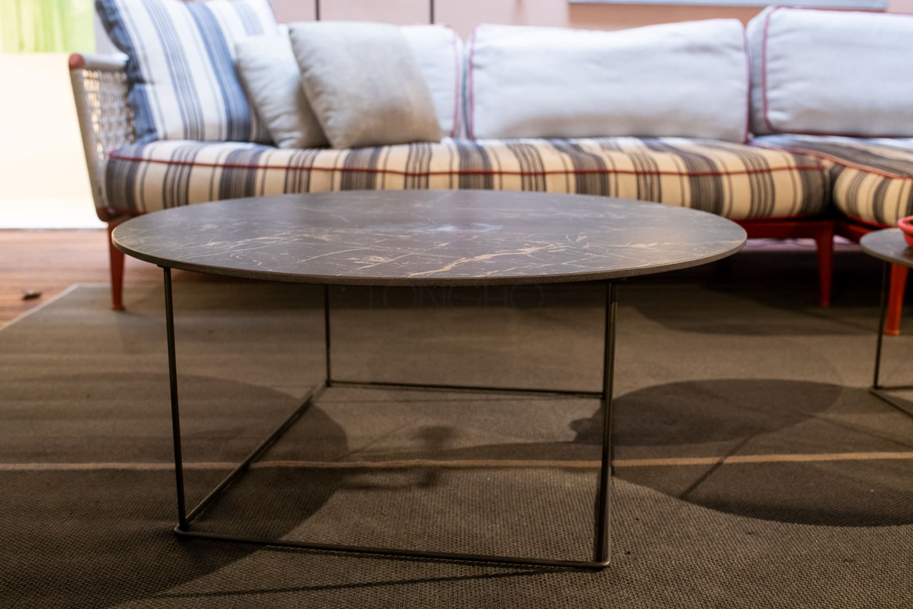 B&B Italia Tavolino Fat Fat Outdoor d89 piano gres LONGHO