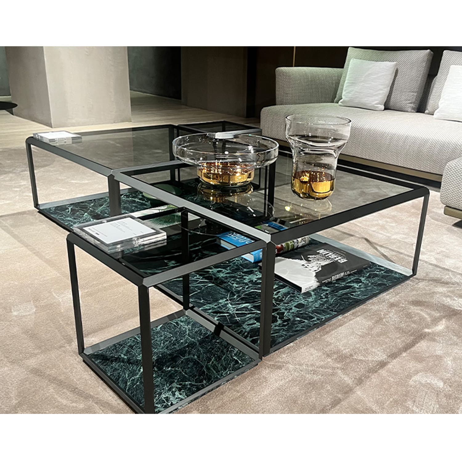 Side Table Tavolino Molteni 45 Gradi Molteni – Tavolino 45° Base