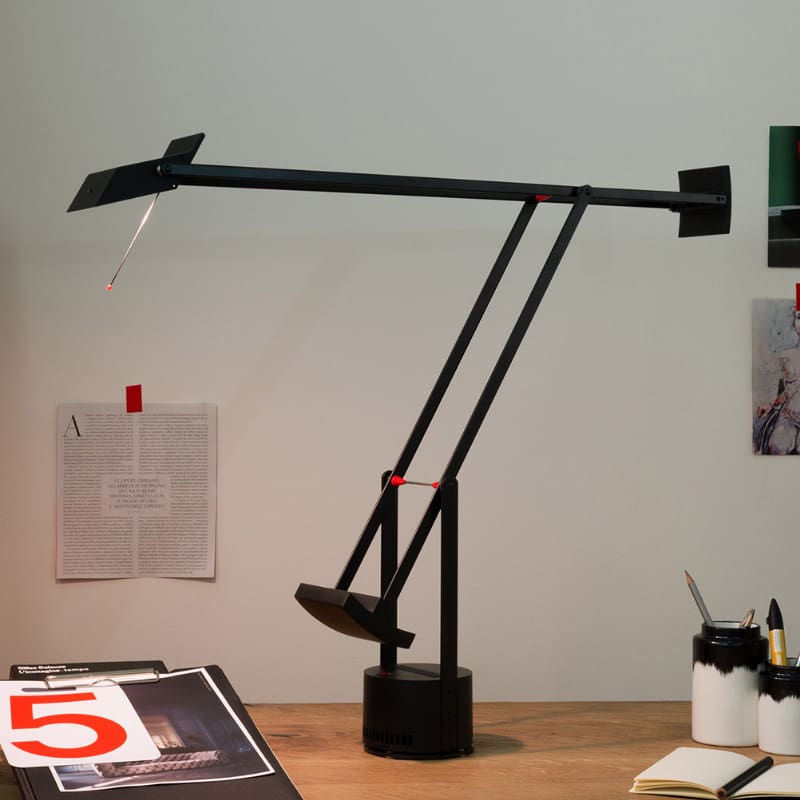 Artemide Lampada da tavolo Tizio nero Longho Design Palermo