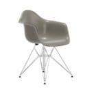 Vitra-Eames-Fiberglass-Armchair-DAR-longho-design-palermo