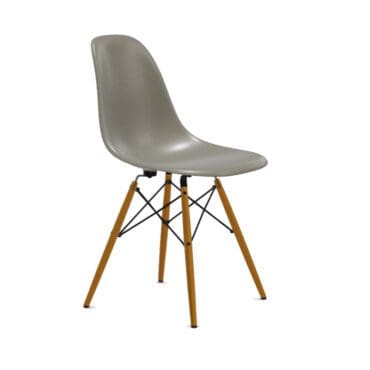 Eames Fiberglass Side Chair DSW frassino longho design palermo