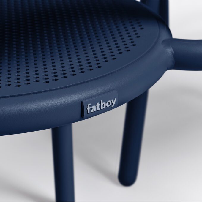 Fatboy-sedia-Toni-Armchair-da-bistrot-Dark-Ocean-Longho-Design-Palermo
