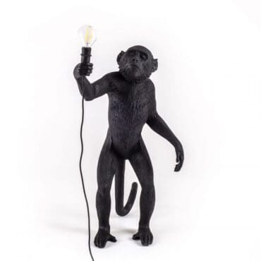Seletti-The-Monkey-Lamp-in-piedi-Nera-Longho-Design-Palermo