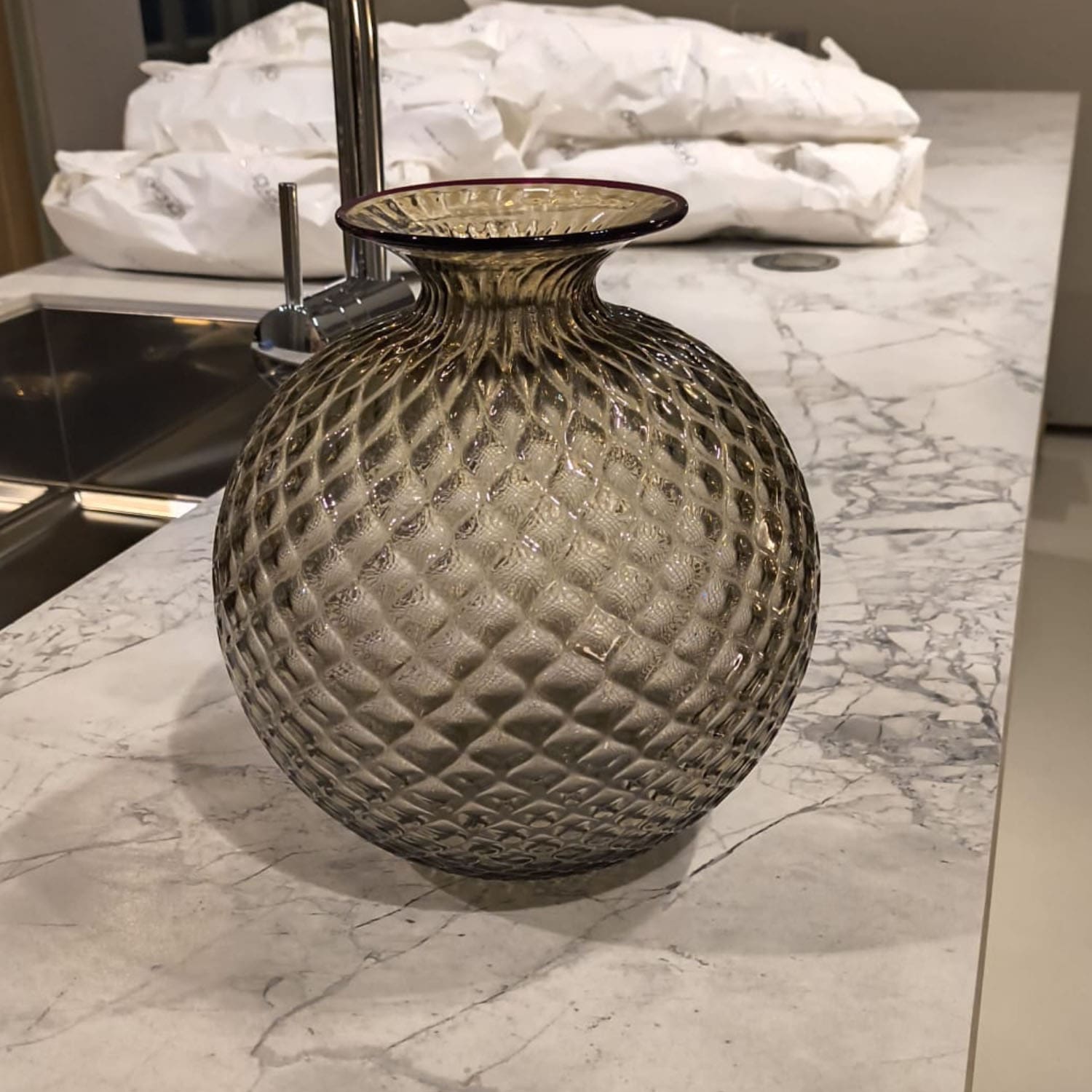 Venini Vaso Balloton Medium talpa filo rosso