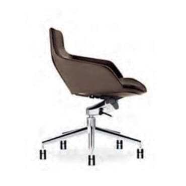 Arper-Poltroncina-syncro-bassa-Aston-5-razze-Longho-Design-Palermo
