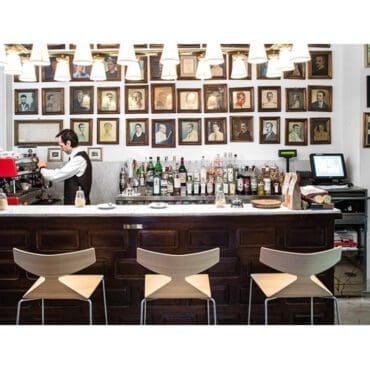 Arper-Sgabello-slitta-Saya-legno-H65-Longho-Design-Palermo