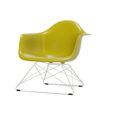 Vitra - Eames Plastic Armchair Lar base bianco scocca senape RE