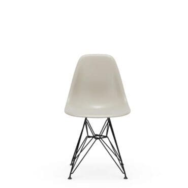 Vitra Sedia Eames DSR base nera scocca ciottolo Longho Design Palermo