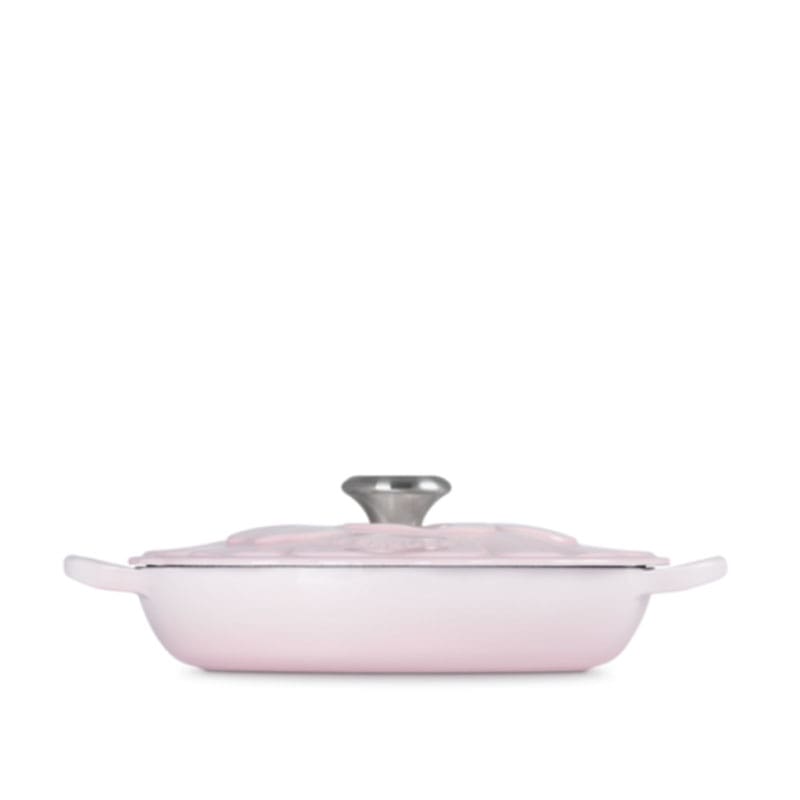Le Creuset Tegame basso con coperchio a fiore 26 Shell Pink 2 Longho Design Palermo
