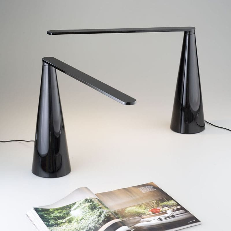 Martinelli Luce Lampada da tavolo Elica nero1 Longho Design Palermo