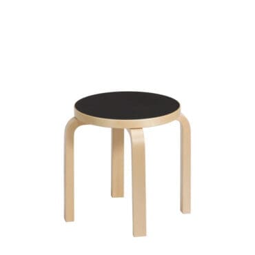 Artek Sgabello NE60 per bambini Betulla seduta linoleum nero Longho Design Palermo3