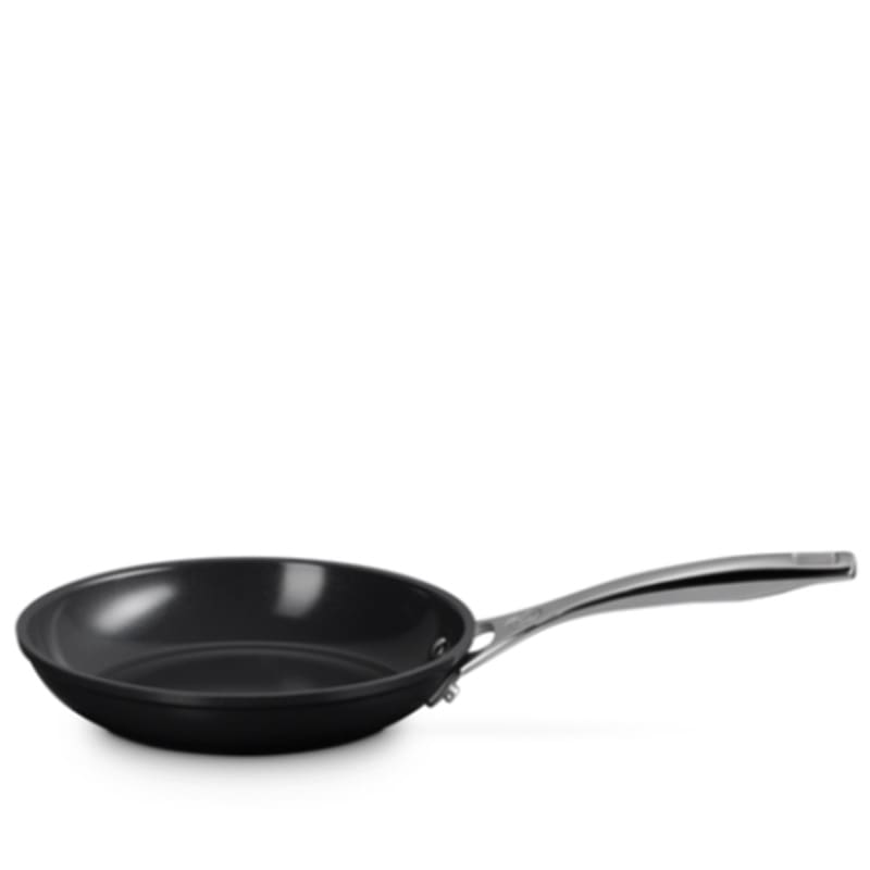 Le Creuset Padella Bassa Antiaderente in Ceramica d30 001