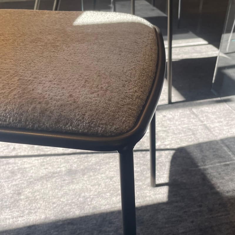 Lago Sedia Pletra rivestimento tessuto Please gambe Peltro 2 longho design palermo