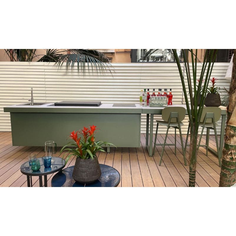 Fogher Cucina Agher con tavolo snack e due sgabelli Salvia antica 4 Longho Design Palermo