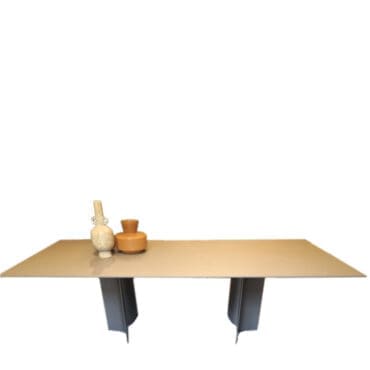 LEMA Tavolo rettangolare Gullwing L240 piano argilla Pece e base Peltro Longho Design Palermo