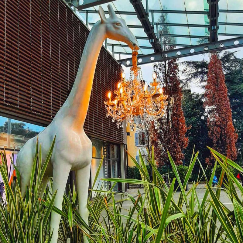 Qeeboo Lampada da terra Giraffe in love M Outdoor White 3 Longho Design Palermo