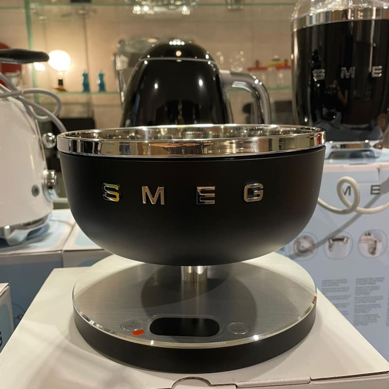 SMEG Bilancia da cucina Digitale nero opaco 11 longho design palermo