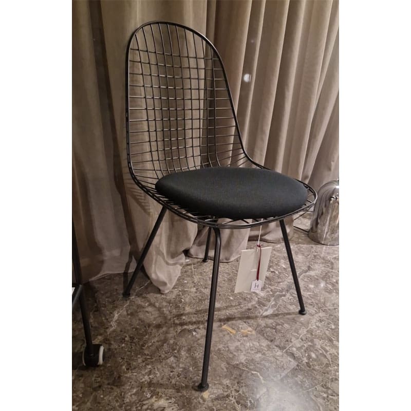 Vitra Wire Chair DKX-5 nera sedile imbottito tessuto longho design palermo