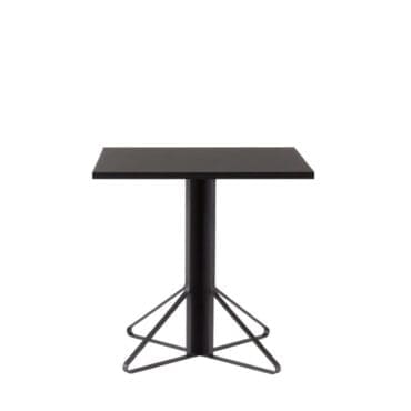 Artek Tavolo quadrato Kaari gambe rovere nero top linoleum nero Longho Design Palermo