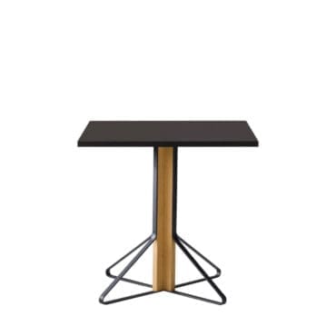 Artek Tavolo quadrato Kaari gambe rovere top linoleum nero Longho Design Palermo